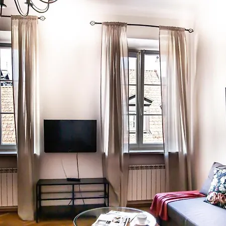 Swietojanska Old Town By Bookinghost Appartement Warschau